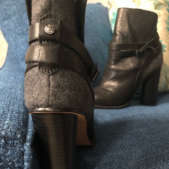 Cynthia Vincent | Ankle Boots 7 | Color: Black - Picture 4 of 8